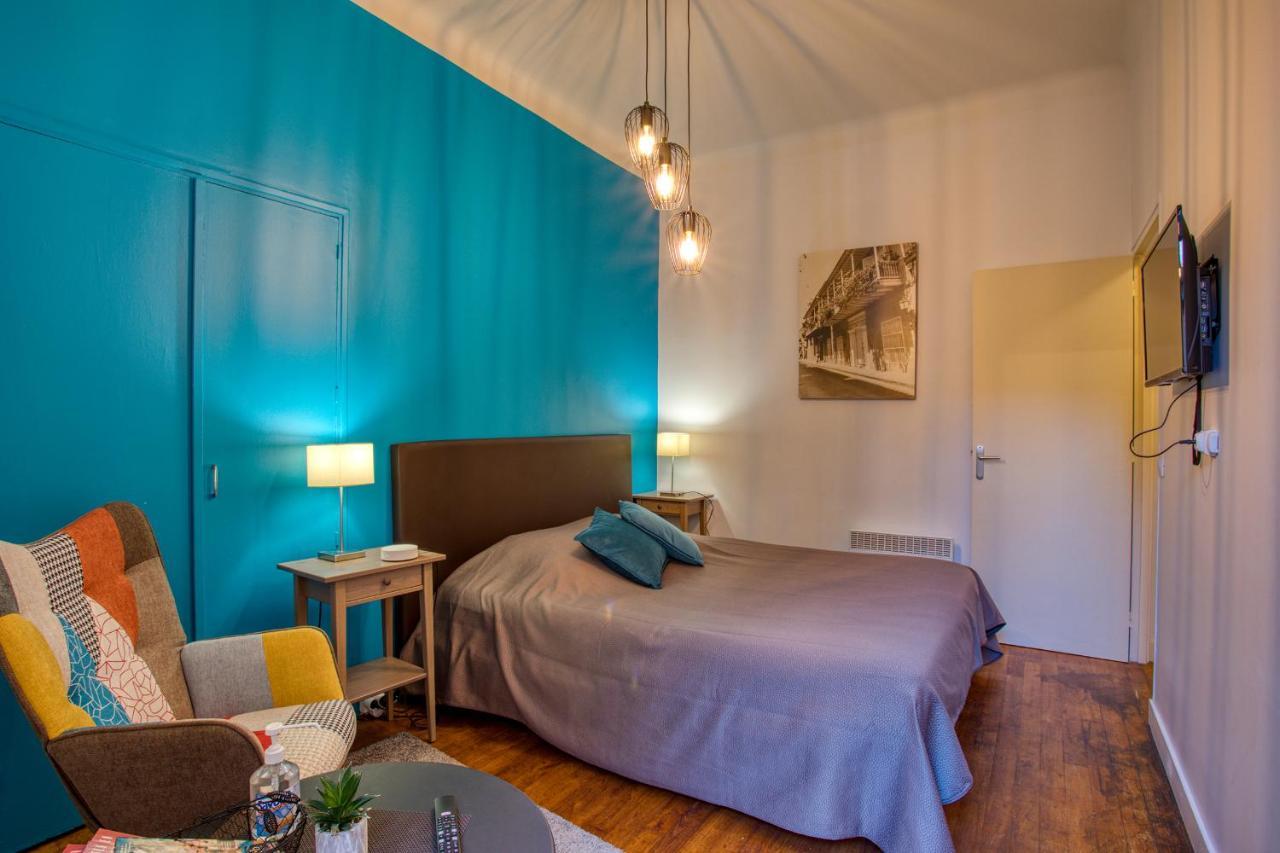 Chez Alice Appartement En Plein Centre Ville سارلا لا كانيدا المظهر الخارجي الصورة