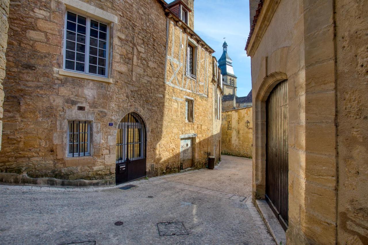 Chez Alice Appartement En Plein Centre Ville سارلا لا كانيدا المظهر الخارجي الصورة